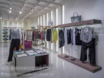 光影魔法 女装店灯光设计全攻略，点亮销售与格调